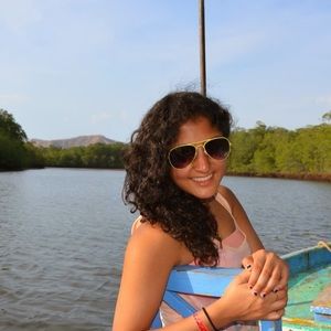 Meet your Posher, Komal